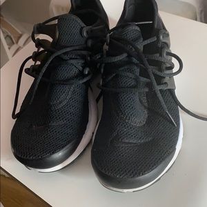 Nike air athletic shoes